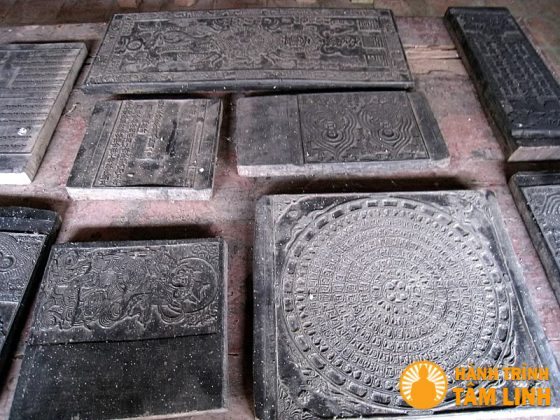 Bộ ván kinh phật cổ nhất Việt Nam được in khắc trên gỗ thị
