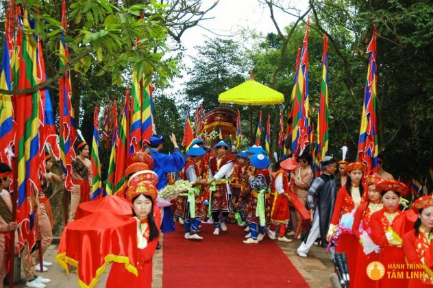 Lễ hội đền Hùng giỗ tổ Hùng Vương