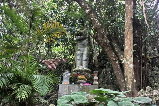 Động Vân Thủy – Quần thể di tích chùa Hương