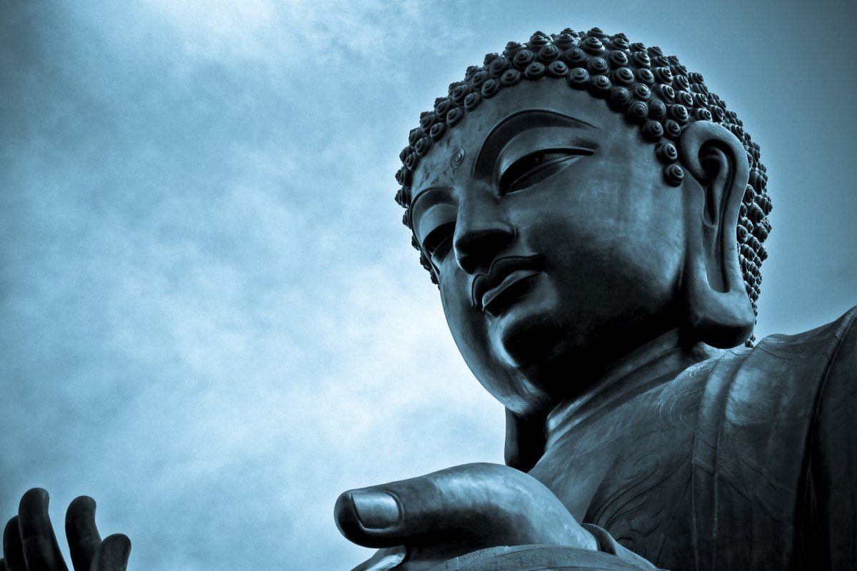 Thần Phật hành sự cũng là thuận theo Pháp tắc và quy luật thống nhất của vũ trụ.